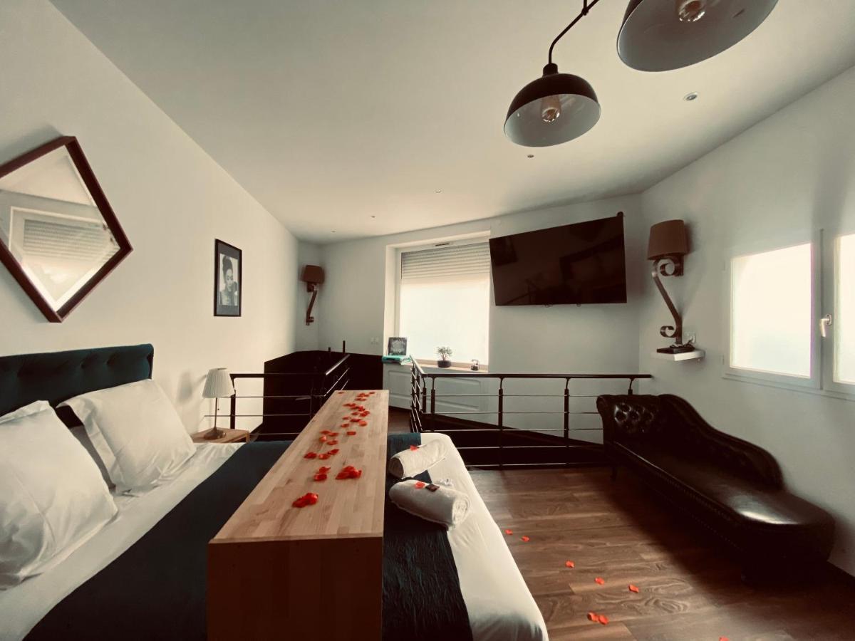 Mieuxqualhotel Jacuzzi Privatif La Retro Бордо Экстерьер фото